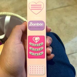 New Bombón bella 2 in 1 lip pencil and lipstick number 11